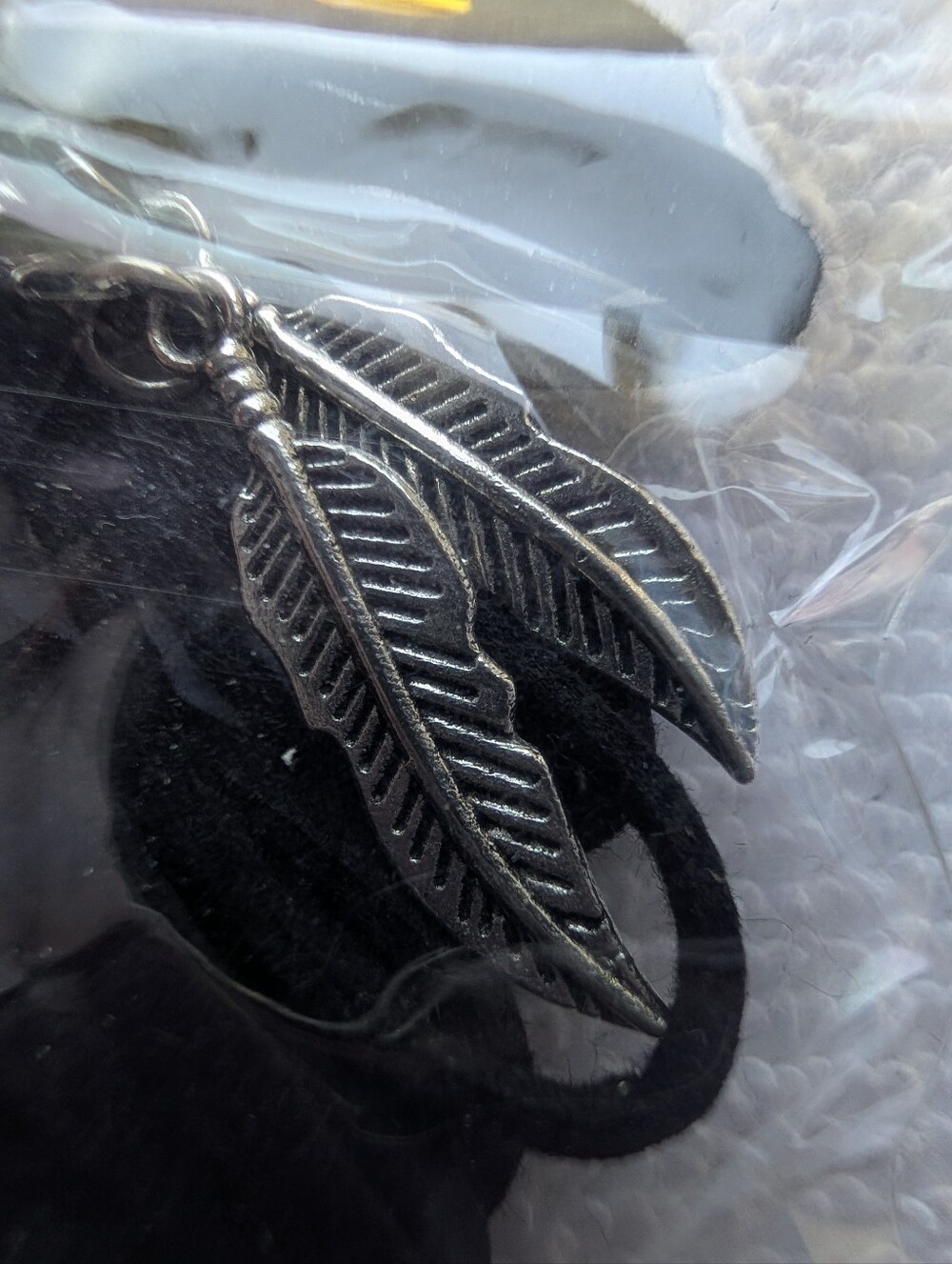 Black Wrap Choker Necklace with Silver Feather Pendants - Picture 3 of 4